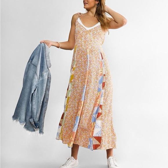 Billabong 🍂 Vintage Print Maxi Dress - Picture 8 of 13